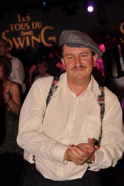 min 2010 11 13 fous swing 103